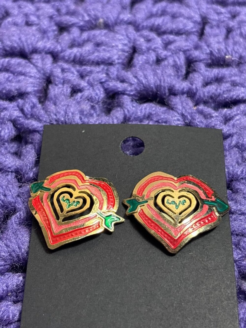 Two Hands Valentines Day Heart Stud Earrings Love Goldtone Red Pink Green Enamel